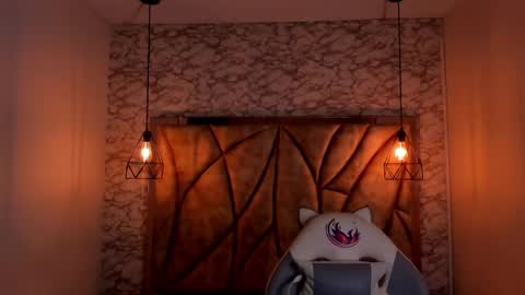 Snapshot of queen_perla_ chatting on 02/06/25, 11:54 online show from 02/06/25, 11:54