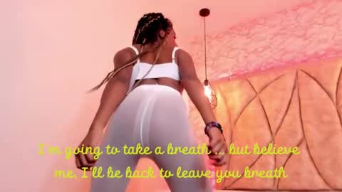 Snapshot of queen_perla_ chatting on 02/21/25, 03:21 online show from 02/21/25, 03:21