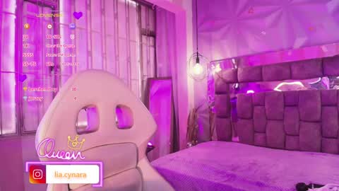 Snapshot of queen_perla_ chatting on 05/11/26, 04:04 online show from 05/11/26, 04:04