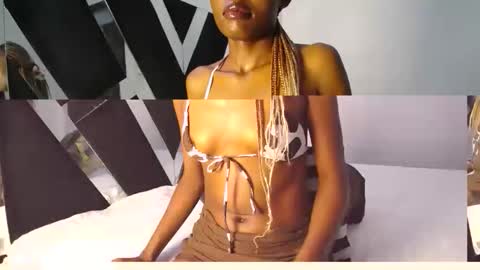 Snapshot of queen_sashavixen chatting on 05/04/26, 06:31 queen_sashavixen online show from 05/04/26, 06:31