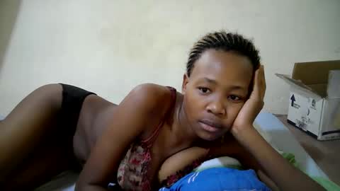 Snapshot of queen_slender chatting on 05/26/26, 06:31 queen_slender online show from 05/26/26, 06:31