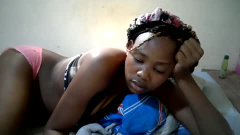 queen_slender online show from 07/24/26, 12:03