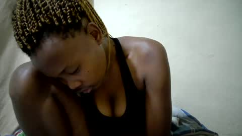queen_slender online show from 07/29/26, 11:58