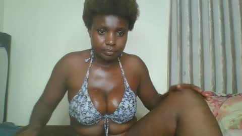 queen online show from 04/24/26, 11:45