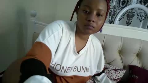 queen online show from 11/25/25, 12:32