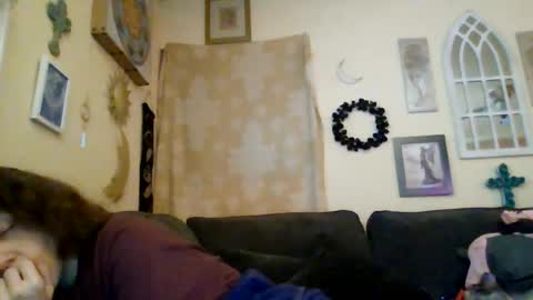 queencrimsonlvx online show from 06/13/26, 07:12