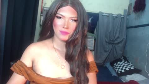 Snapshot of queenfcker1st chatting on 06/28/26, 03:34 Be my property Sabrina online show from 06/28/26, 03:34