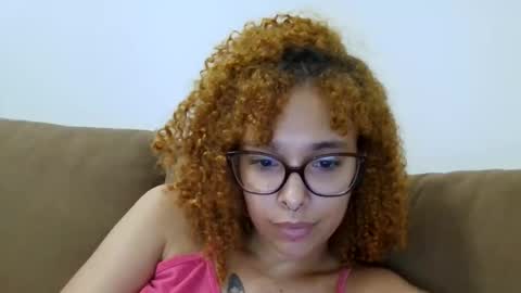 Snapshot of queengeek777 chatting on 04/10/26, 07:13 Domina Moon online show from 04/10/26, 07:13
