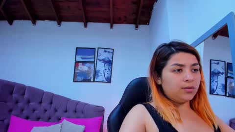 Queen online show from 02/11/25, 07:16