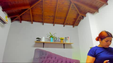 Queen online show from 04/19/26, 04:50