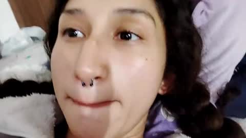 Snapshot of queenjenn__ chatting on 06/17/26, 01:19 QUEENJEENN online show from 06/17/26, 01:19