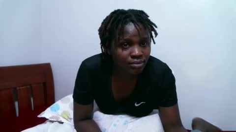 queenkesha online show from 11/29/25, 05:16