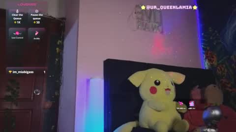 Snapshot of queenlamia chatting on 02/16/25, 04:31 Taurus online show from 02/16/25, 04:31