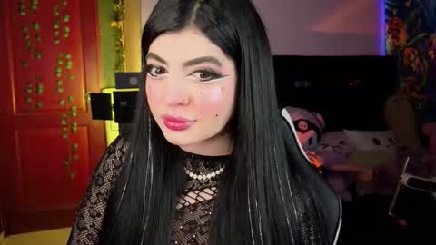 Snapshot of queenlamia chatting on 02/13/26, 05:47 Taurus online show from 02/13/26, 05:47