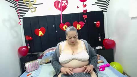 VickyBoobss online show from 02/15/26, 01:20