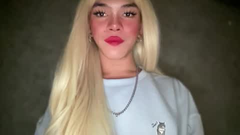 QUEEN online show from 02/12/26, 11:22