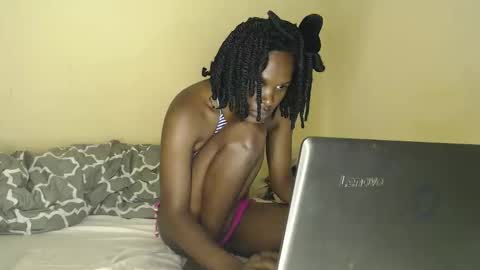 Snapshot of queennikkah254 chatting on 11/09/25, 08:01 queennikkah254 online show from 11/09/25, 08:01