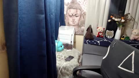 Mikka online show from 01/10/25, 04:20