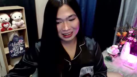 Mikka online show from 12/01/25, 04:12