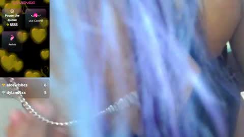 QueenOfHearts online show from 03/05/25, 03:07