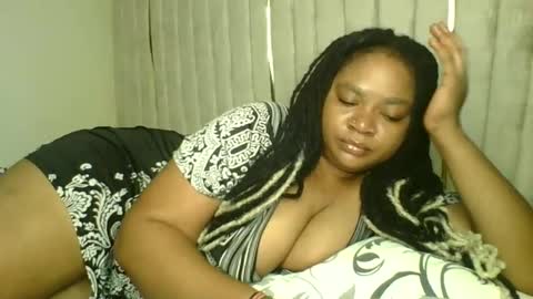 Snapshot of queenofsouls chatting on 12/21/24, 08:07 . online show from 12/21/24, 08:07