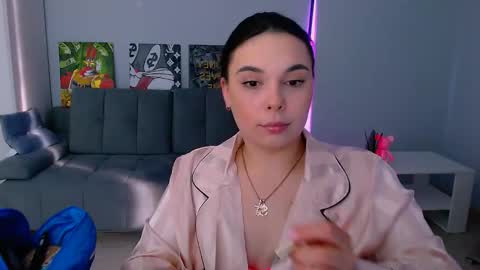 Snapshot of queenofthesense chatting on 02/26/26, 01:21 Patricia online show from 02/26/26, 01:21