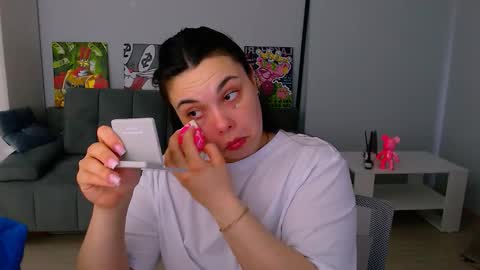 Snapshot of queenofthesense chatting on 03/03/26, 06:30 Patricia online show from 03/03/26, 06:30