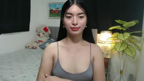 QueenPinay69 online show from 10/13/25, 07:25