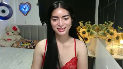 QueenPinay69 online show from 11/26/25, 11:50