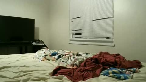 Snapshot of queenskull870 chatting on 09/30/25, 01:10 queenskull870 online show from 09/30/25, 01:10