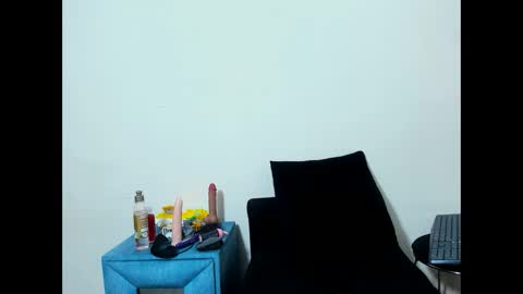 queenstarhyl online show from 05/16/26, 12:51