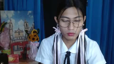 queensteffi online show from 01/17/25, 10:12
