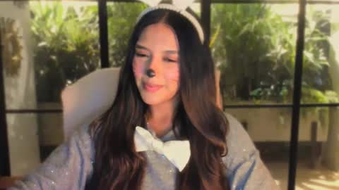 Val  -  online show from 11/01/25, 02:46