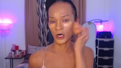 Snapshot of queenvalentinats chatting on 03/01/25, 06:54 ValentinaMoone online show from 03/01/25, 06:54