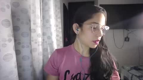 Paola online show from 01/07/25, 05:01