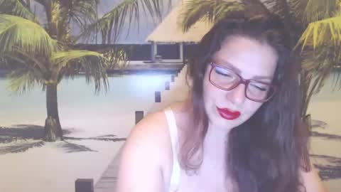 Snapshot of queenxnatasha chatting on 08/06/26, 08:11 queenxnatasha online show from 08/06/26, 08:11