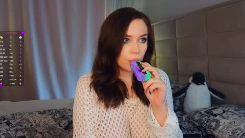 Teri  My favorite vibes 77 101 222 666 online show from 03/12/25, 03:07