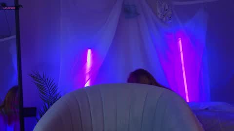 Teri  My favorite vibes 77 101 222 666 online show from 10/05/25, 01:26