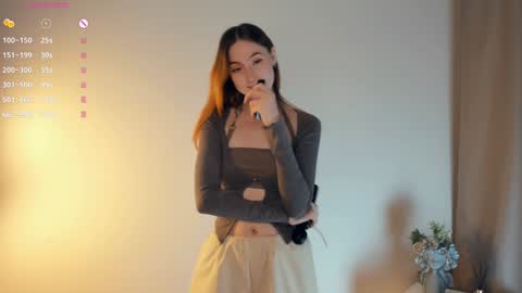 Fiona online show from 12/04/24, 04:10