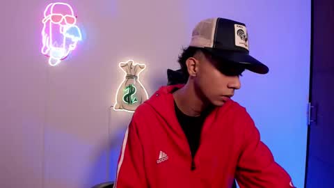 quetzal_coatl_ online show from 11/11/25, 08:09