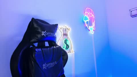 quetzal_coatl_ online show from 04/06/26, 11:27