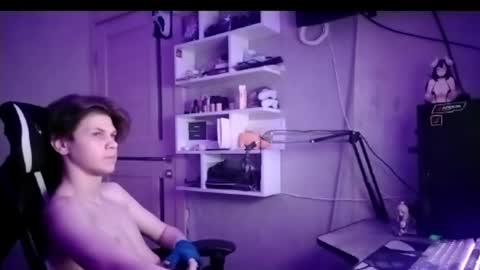 quiet_sh online show from 02/11/26, 12:26