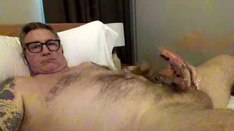 quietmature online show from 04/08/26, 12:43