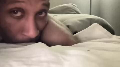 quindre online show from 10/12/25, 09:08