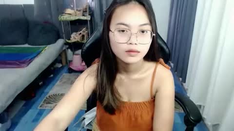 Quinne online show from 09/15/25, 04:34