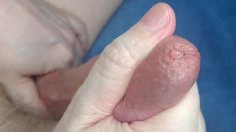 Ryan V online show from 04/21/26, 01:42