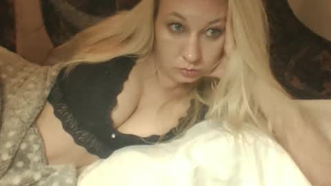 qwertyui online show from 03/08/26, 05:44