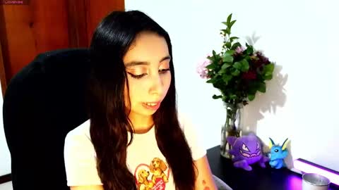 Angel  online show from 09/21/25, 06:15