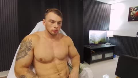 Snapshot of r9dima1998 chatting on 06/11/26, 02:11 Dmitry online show from 06/11/26, 02:11