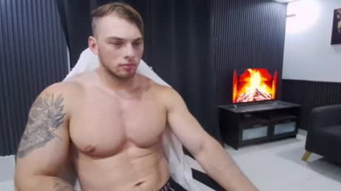 Snapshot of r9dima1998 chatting on 07/30/26, 02:43 Dmitry online show from 07/30/26, 02:43